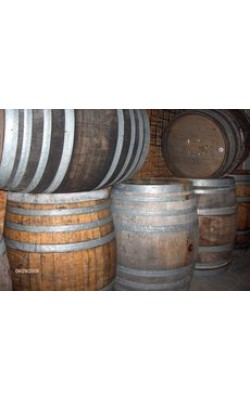 Used Wine Barrel ( Oregon Pinot barrels )